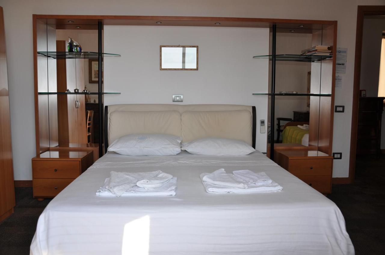 빌라피아나 La Panoramica B&B 외부 사진